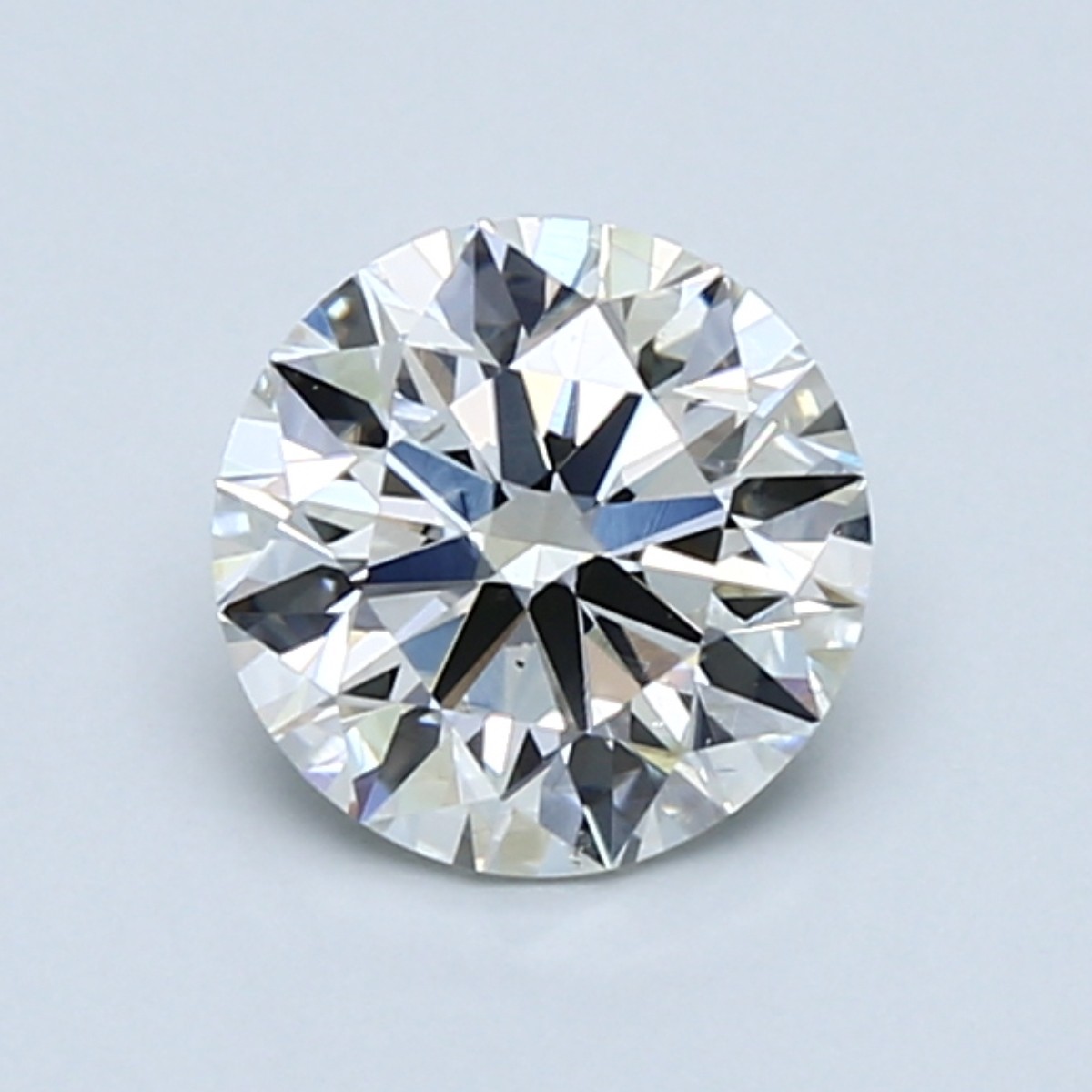 I color diamond with medium fluorescence